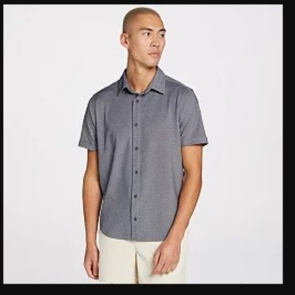 VRST Men's Short Sleeve Button Down, Cuff Sleeve Shirt - Small - NWT - Grey